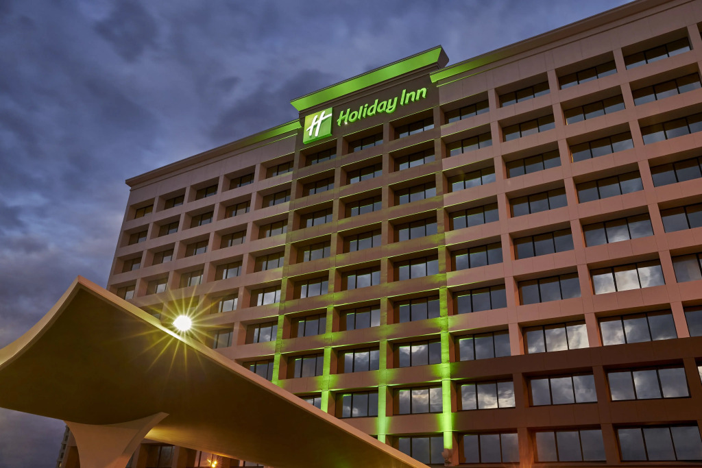 Holiday Inn Alexandria at Carlyle by IHG