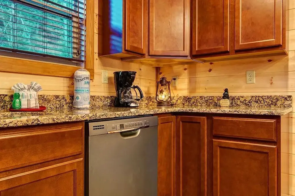 Cherokee Wind 1225 - 1 Br Cabin