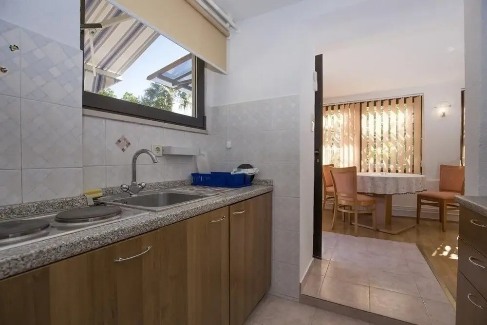 Apartments & Rooms Ribarić