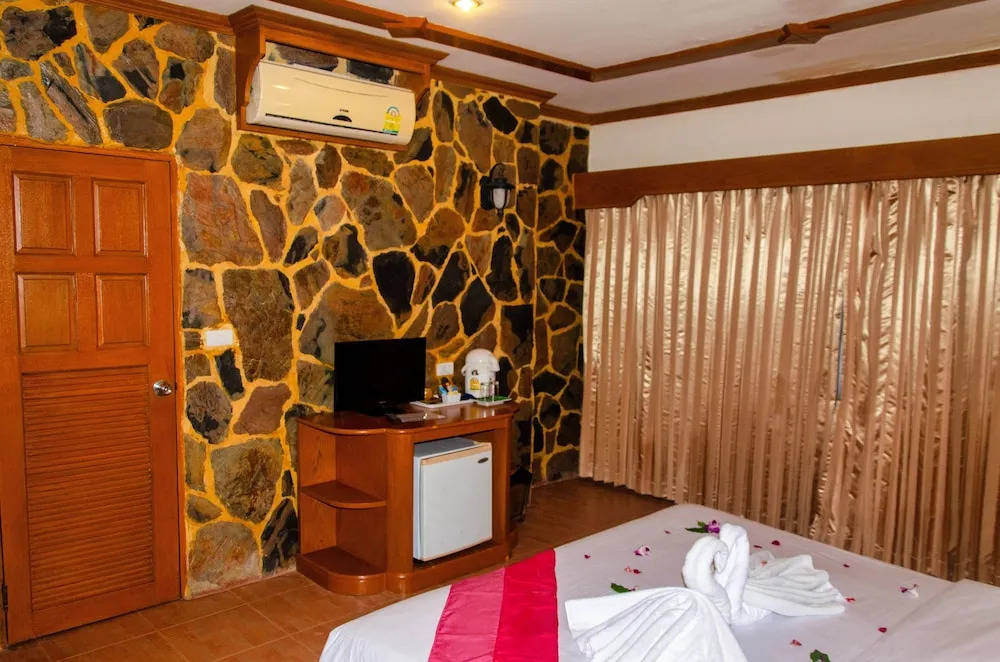 Diva Patong Hotel