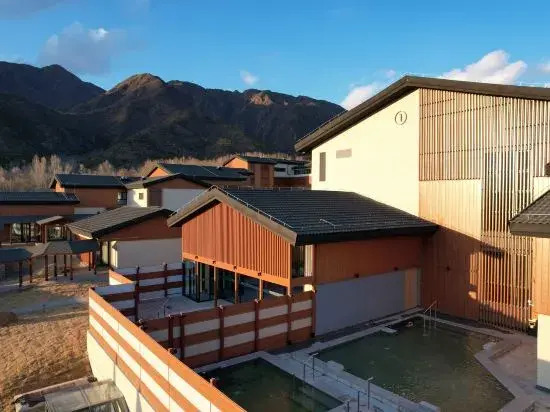 Seventy Tangquan Rezen Hotel