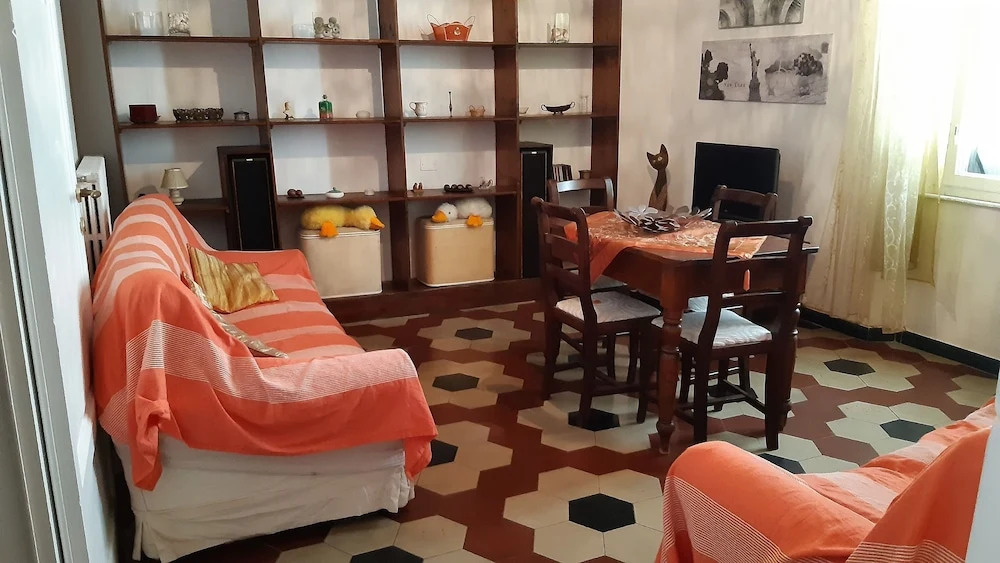 Casa Vacanze Cecina