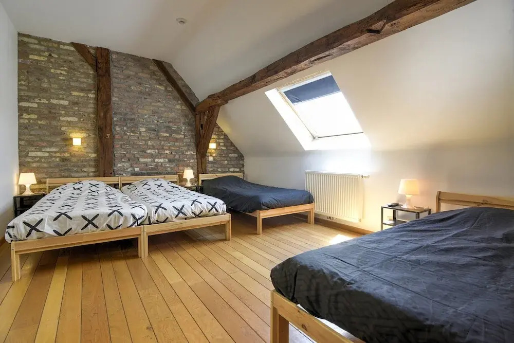 Grand Family Holiday Home in Houyet