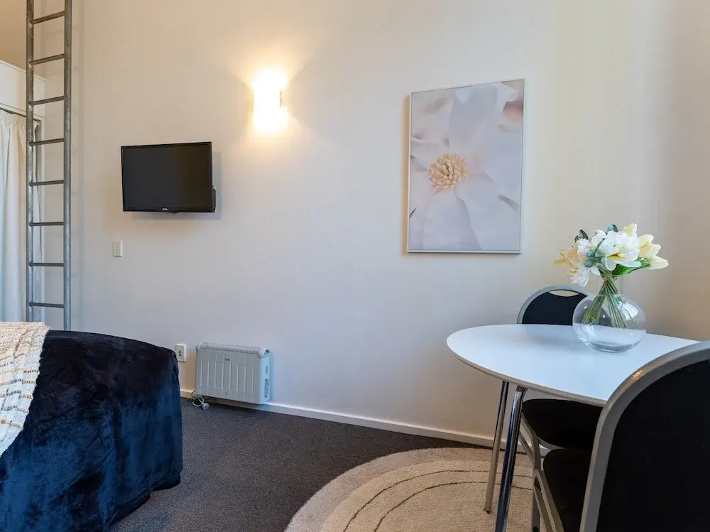 Bright CBD Studio -Near SkyTower-WiFi
