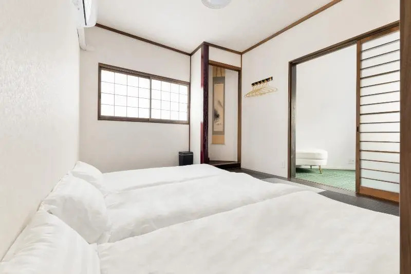 Hotel Kiki