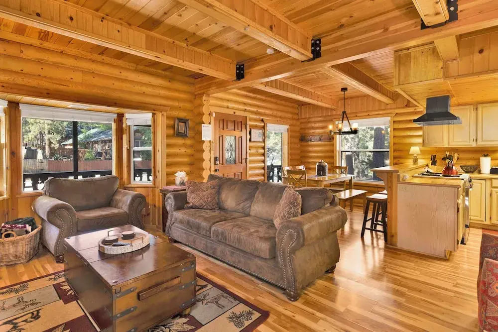 Cub's Cabin #2561