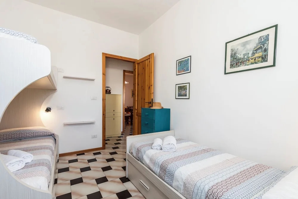 Coral House 2 - Happy Rentals