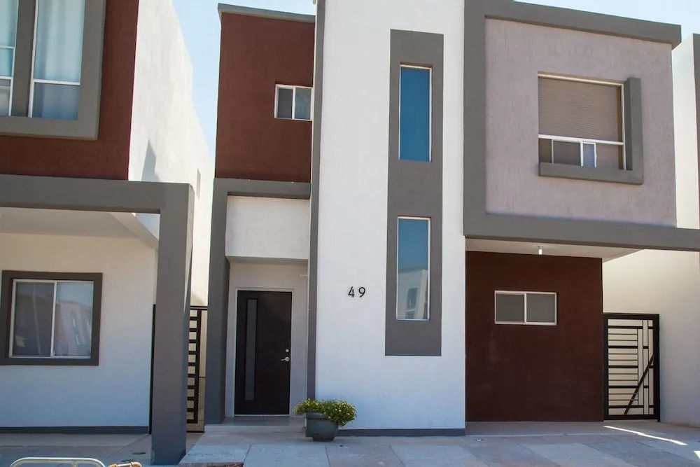 Beautiful New Home Near The US Consulate