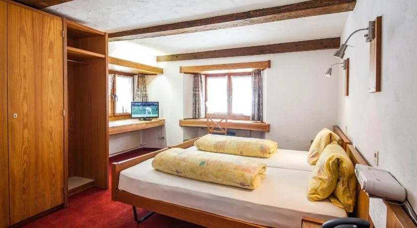 Hotel Piz Tambo