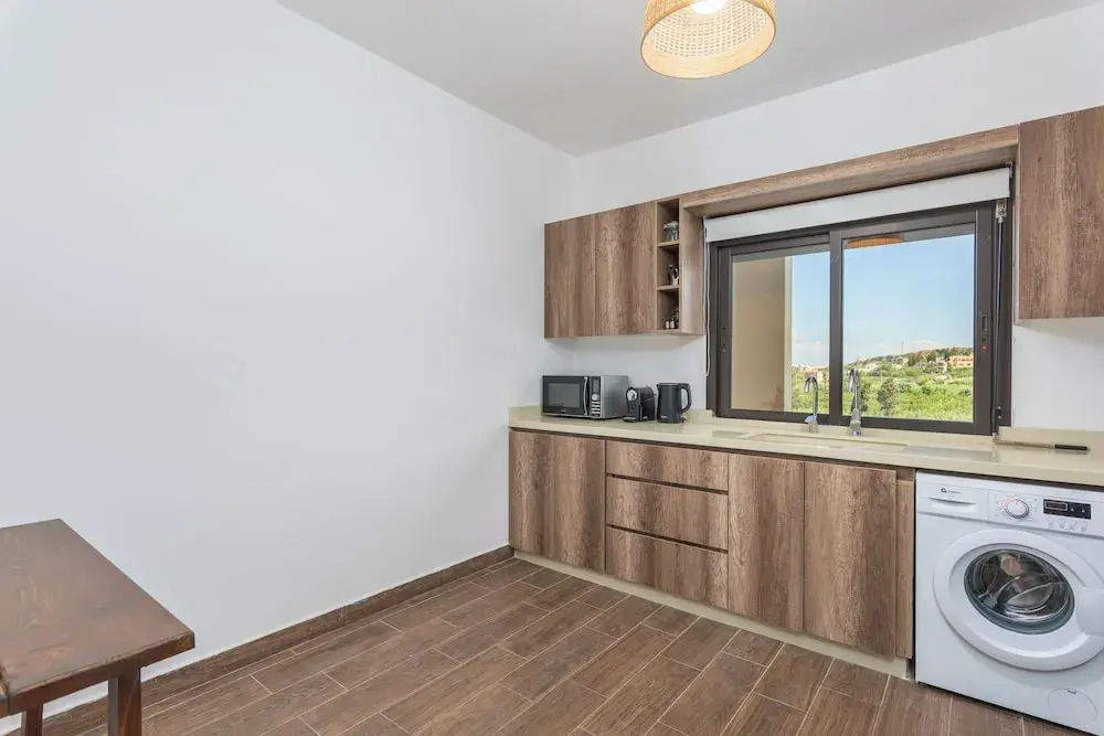Glow Studios & Apartments in Batroun