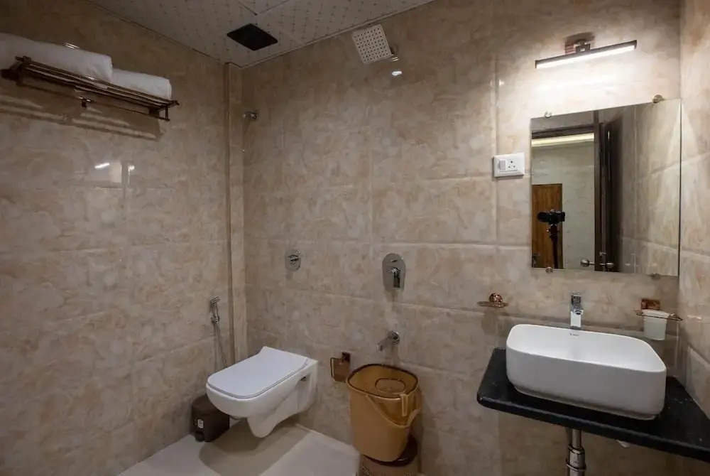 Hotel Heraa International Mumbai