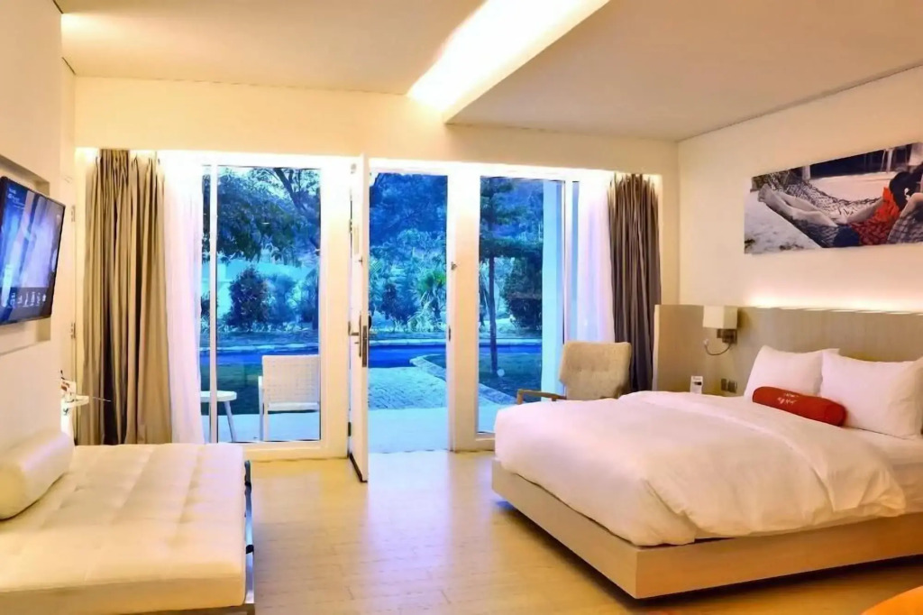HARRIS Resort Barelang Batam