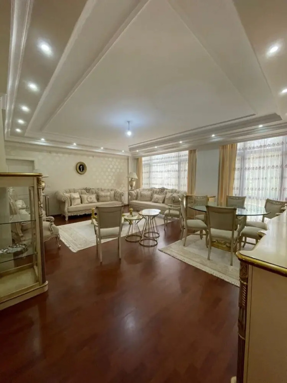 Serene Luxury Villa with Private Pool in Yalova