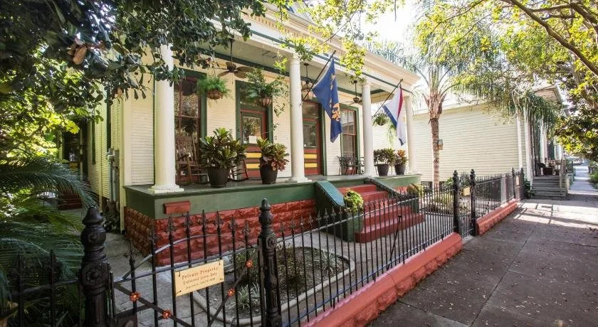 The Lookout Inn