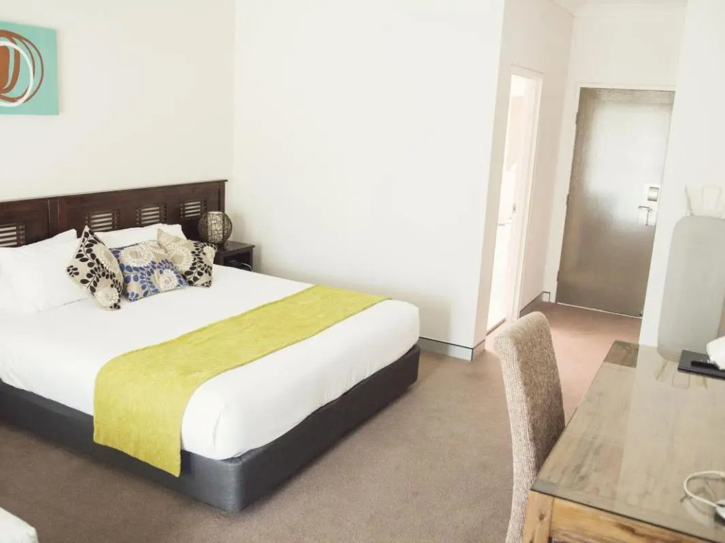 Alexandra Hills Hotel Suites & Conference Center