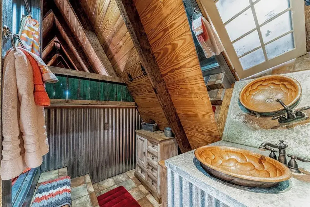 Pine Tin Inn by Ruidoso Vacation Rentals