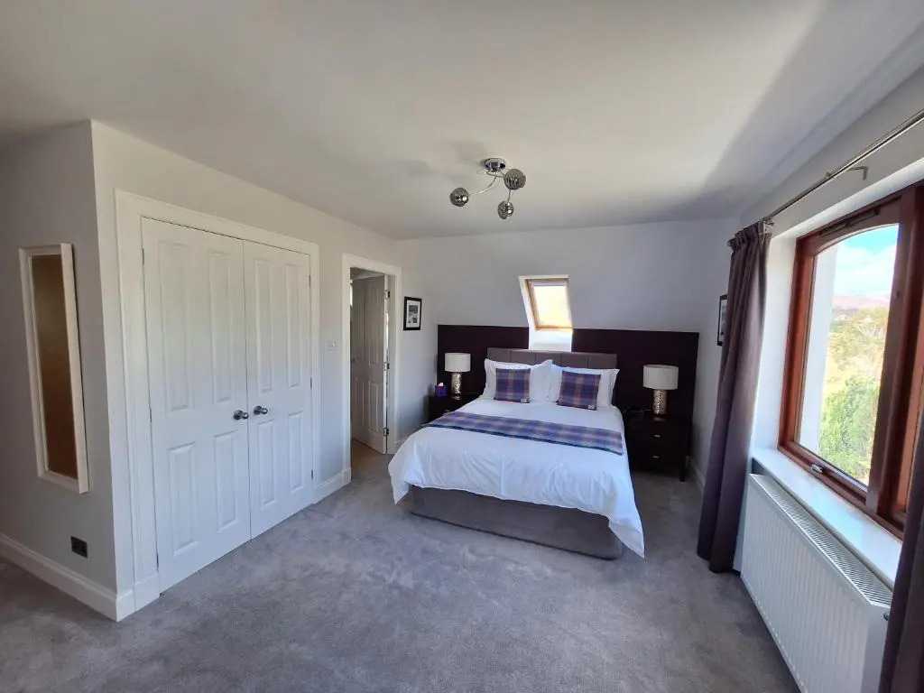 Lochview Guesthouse