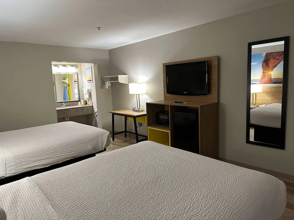 Days Inn by Wyndham Oklahoma City
