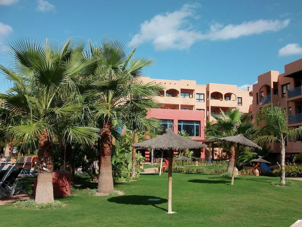 Well-kept and Atmospheric Apartment Just 1 km. From sea
