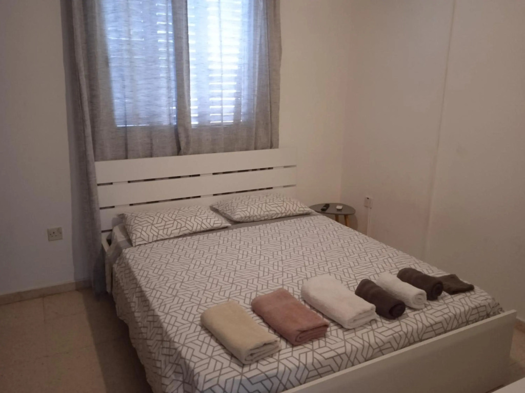 Larnaca, Pervolia 1 bedroom seaside apartment