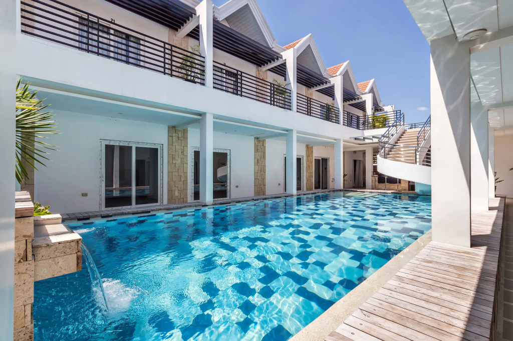 Winds Boutique Hotel