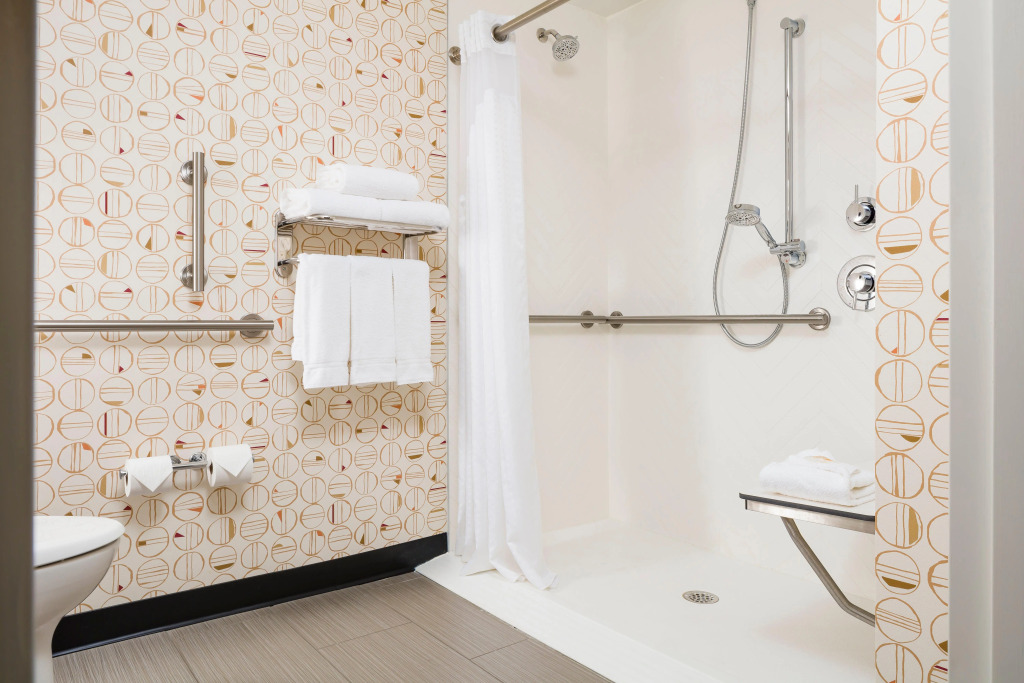 Holiday Inn Salem by IHG
