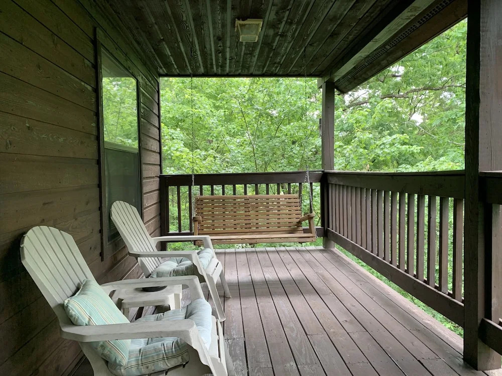 Bearly Visible - 2 Br Cabin