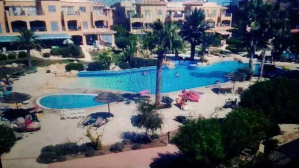 Excellent hot Beach Spot 1-bed Apartment in Paphos