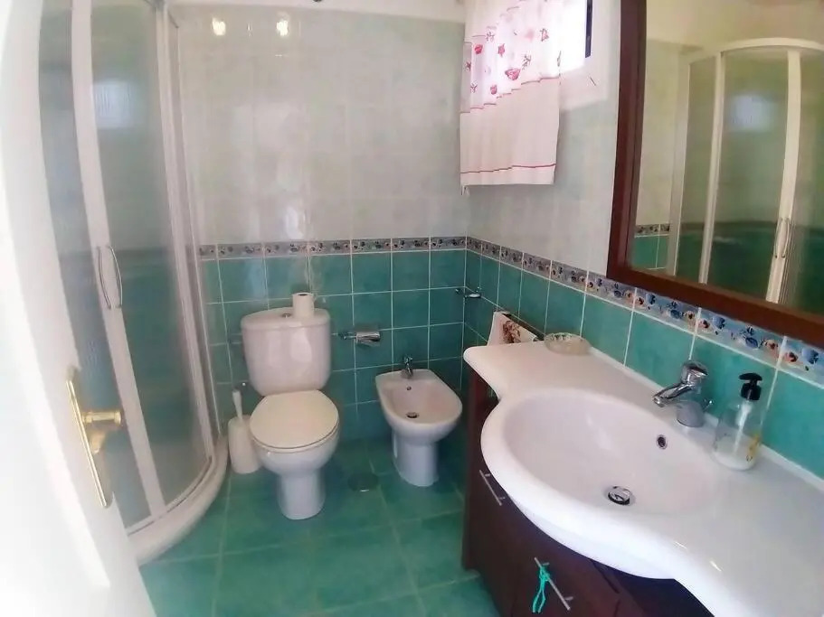 Close to beach with pool & sea views 209