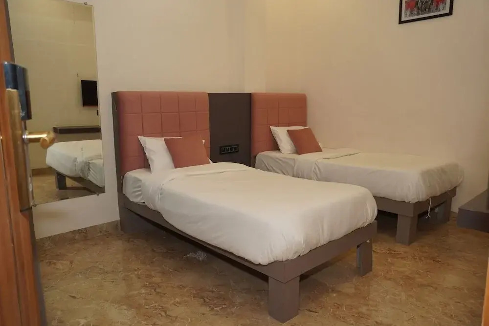 HR Premium Stay