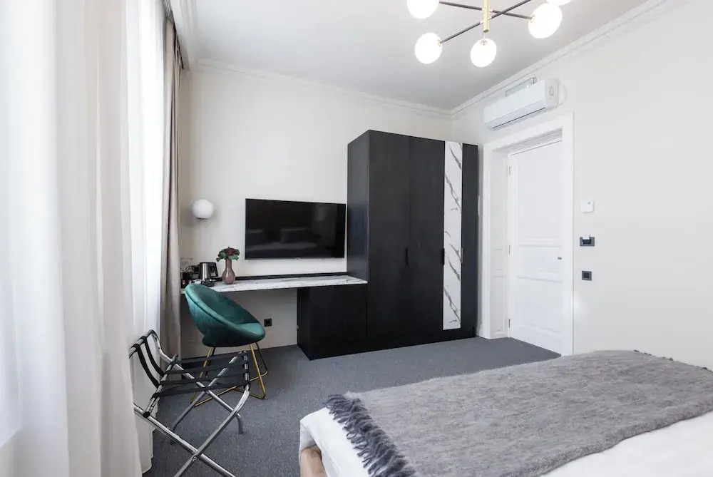Highline Downtown Aparthotel