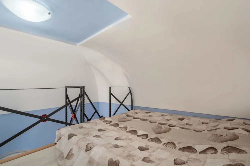 Villa Mami Luroviga