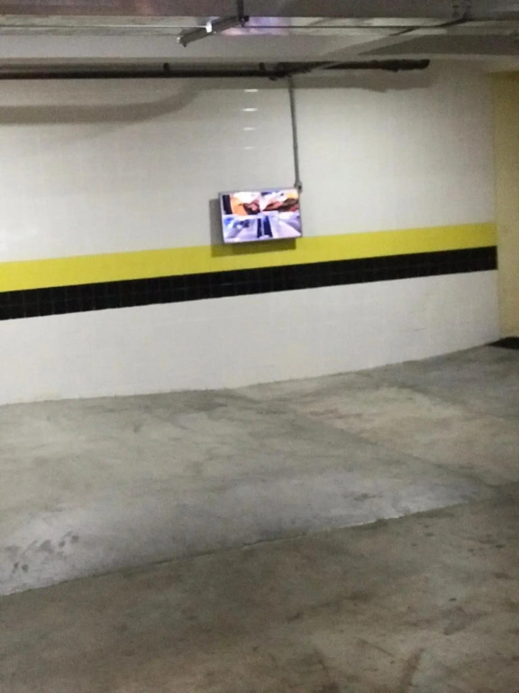 Amora Três