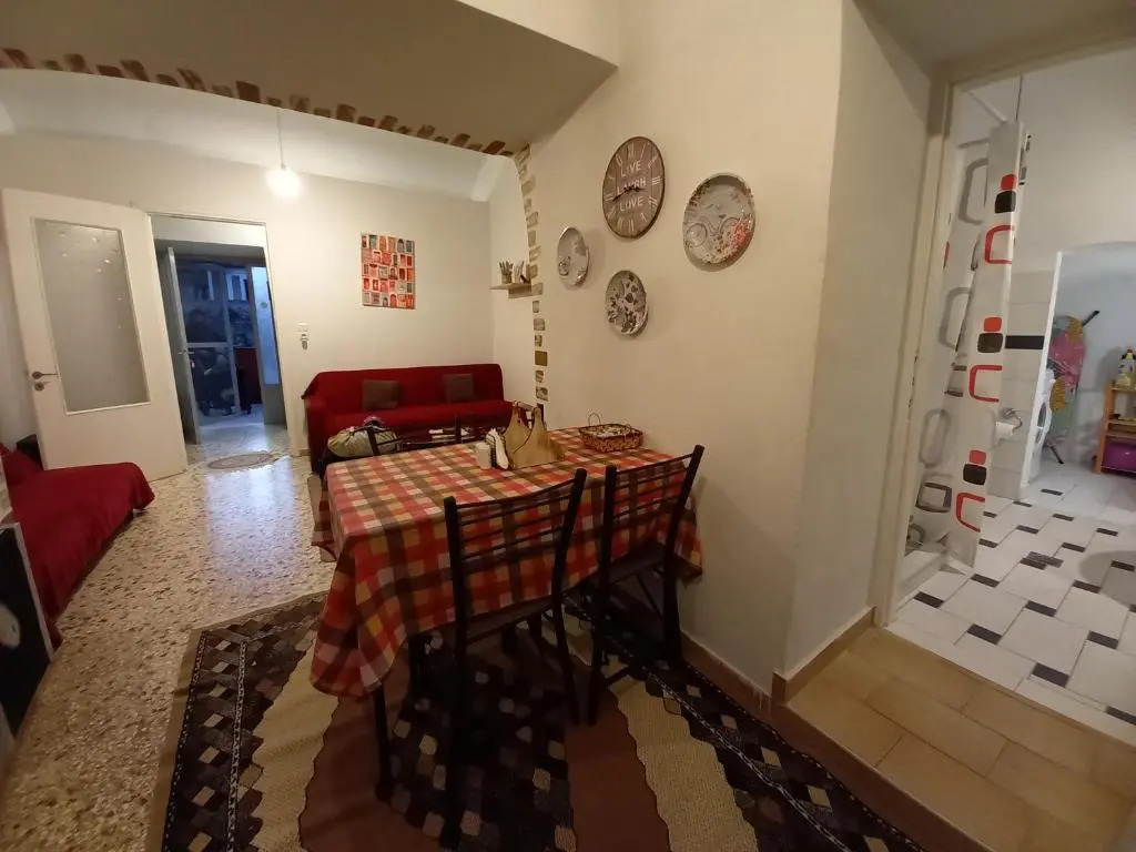 Effis apartment KAMARA curved house
