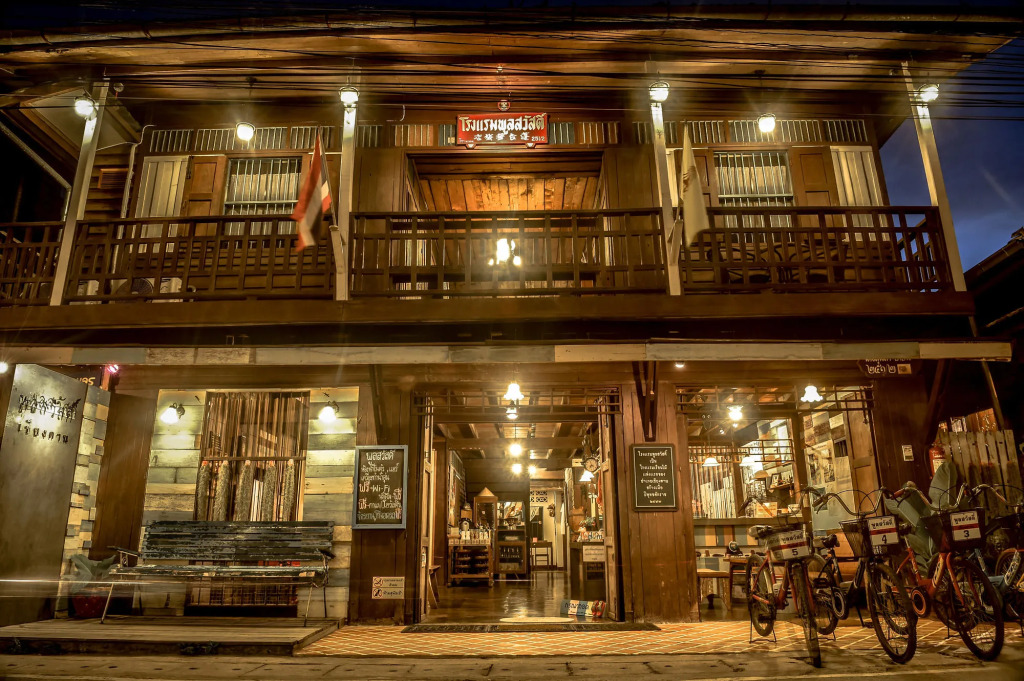 Poonsawasdi Hotel