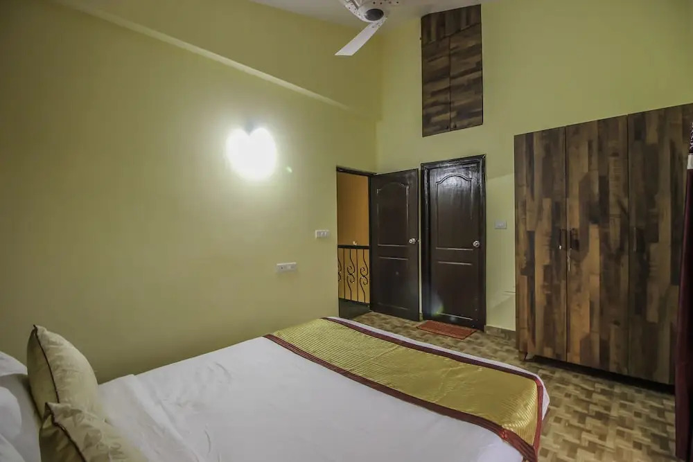 OYO 10402 Home 4 BHK Villa near Mandovi River