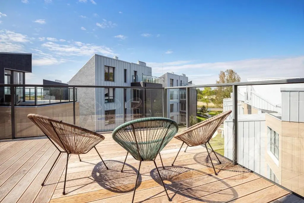 #stayhere - Seaside Story Modern 1BDR Apartment with Terrace