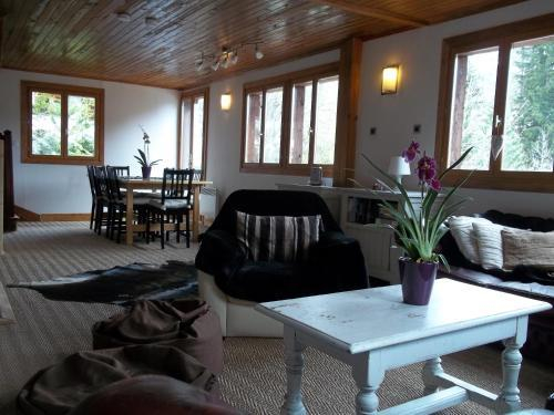 Chalet Falcon