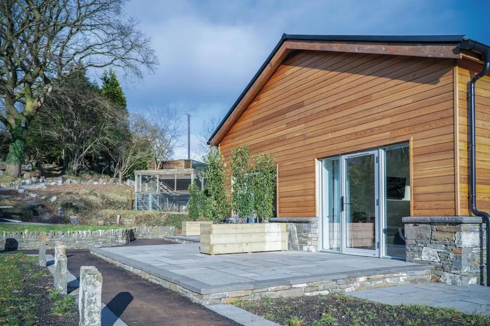 Suite 11 - Sleeping Giant Hotel - PEN Y CAE Inn