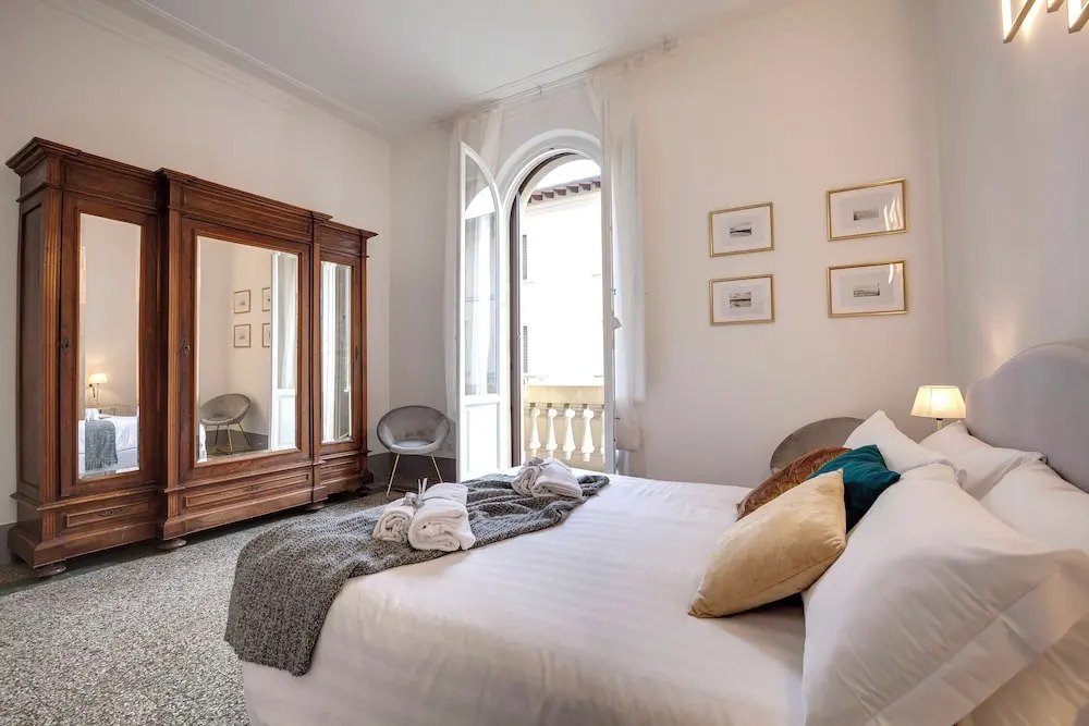 Mamo Florence - Magenta Apartment