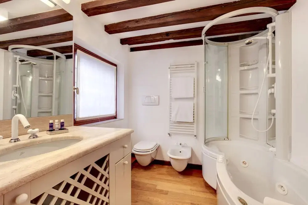 Bosso Palace Venetian Apartment