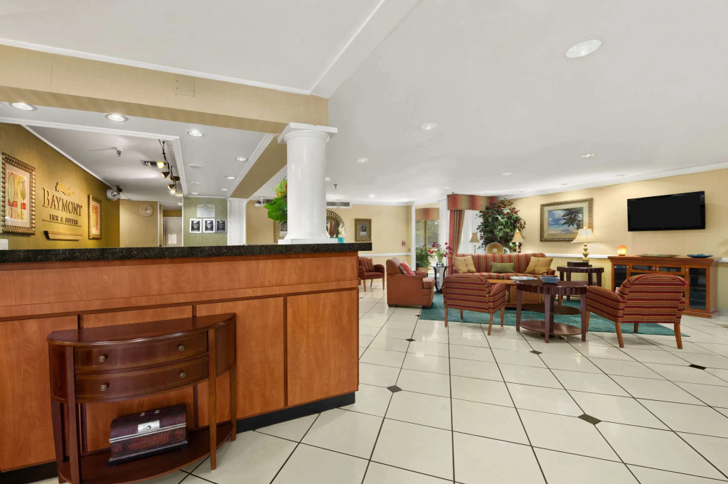 Baymont By Wyndham Gainesville I-75