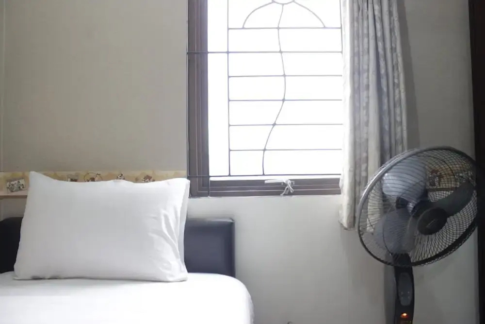 Strategic & Cozy 2BR at Majesty Apartment near Maranatha Christian University