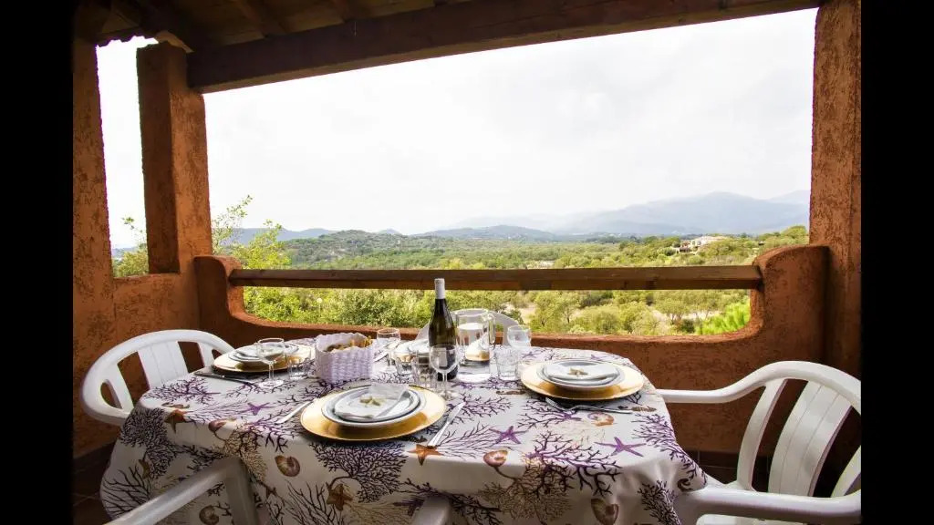 Apartment 2 people with air conditioning near Porto Vecchio from 49 day