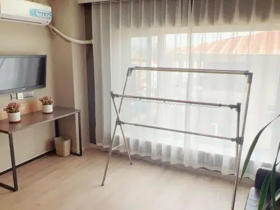 Homeinn Selected Hotel (Dandong Yalu River Bridge Broken Bridge Scenic Area Railway Station)