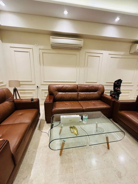 Luxurious 2-bedroom Apartment With Shared Pool in Gurugram