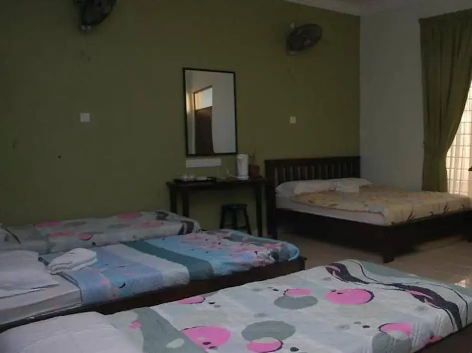 SPOT ON 90012 Cerana Villa Resort & Medan Ikan Bakar