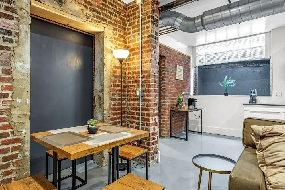 1BR Apartment in the heart of the City