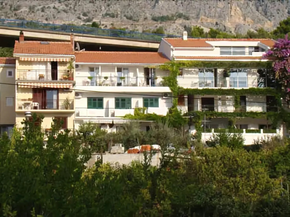 Apartments Garmaz