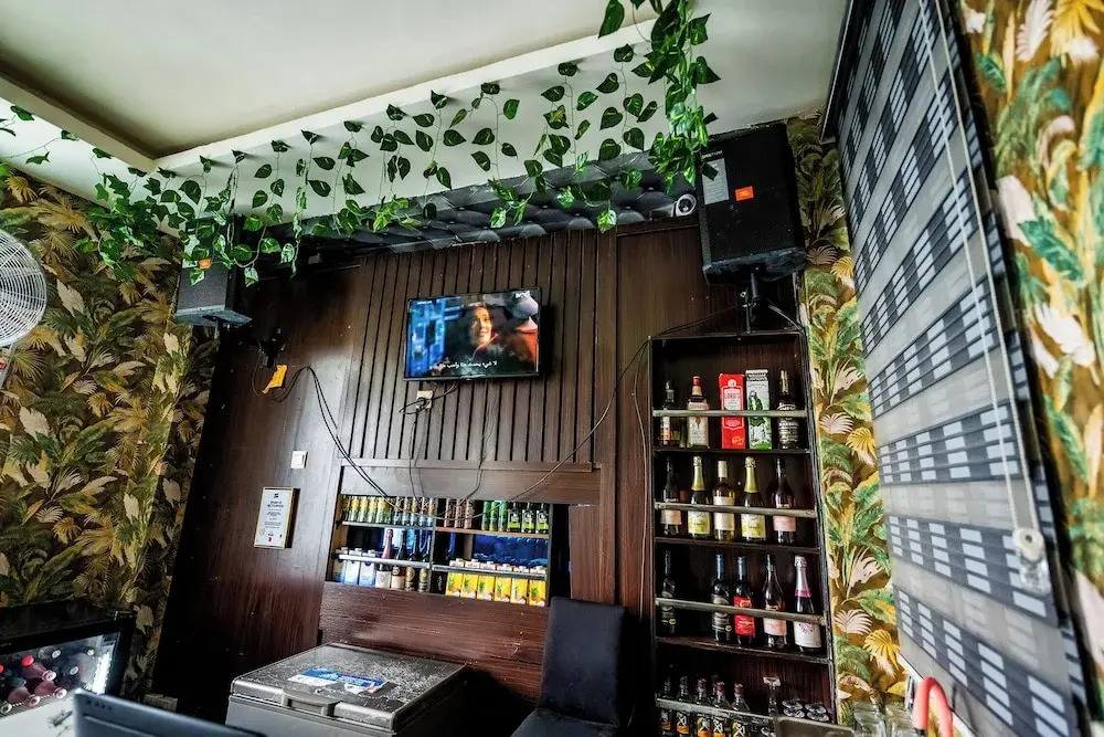 RJ Hotels And Restuarant